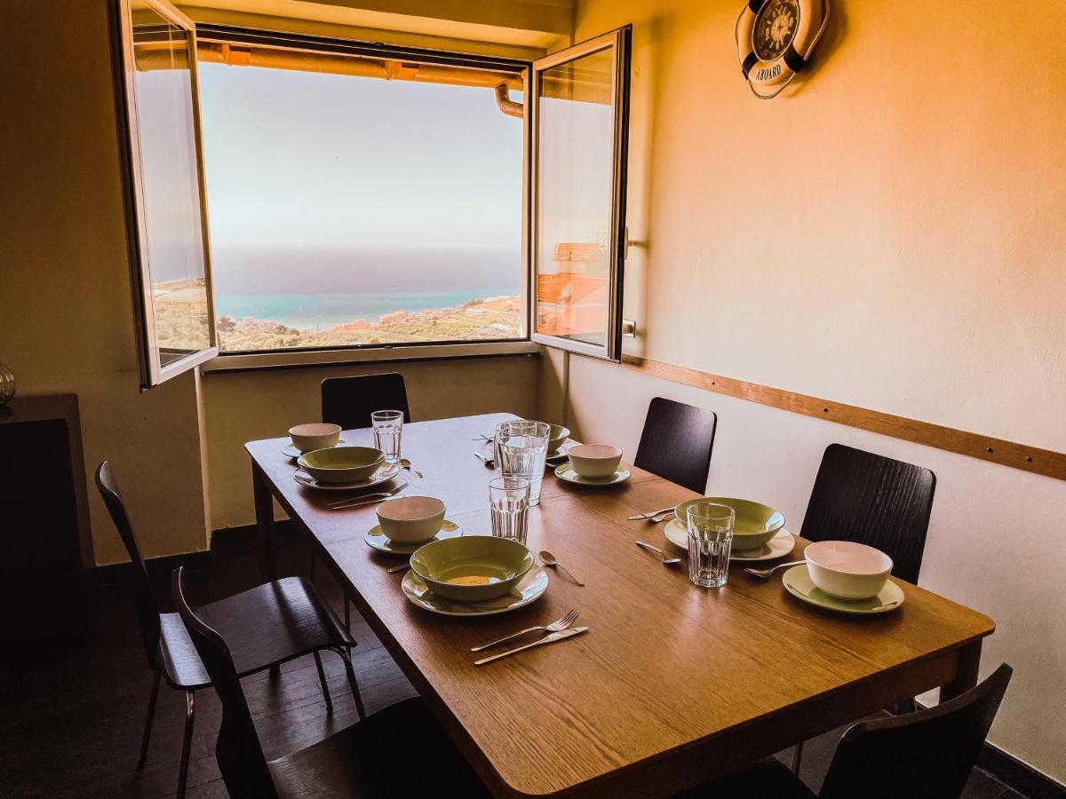 Апартаменты Terzorio Mar Ligure-Trilocale Vista Mare Экстерьер фото
